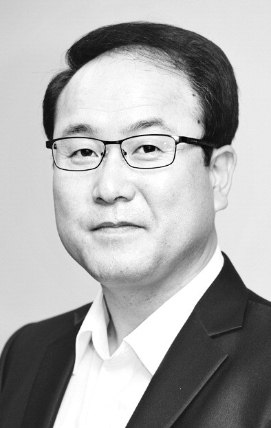 국제신문/ 손균근 대기자