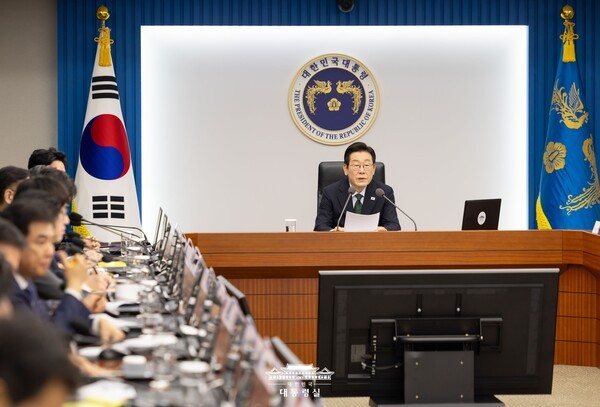 이재명 대통령이 지난 13일 수석보좌관회의를 주재하고 있다.(사진=대통령실)